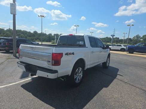 Used 2018 Ford F150 Platinum w/ Equipment Group 701A Luxury AWD/4WD image 3
