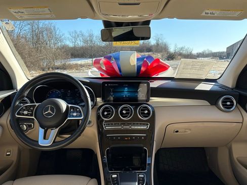 Used 2022 Mercedes-Benz GLC 300 GLC 300 image 29