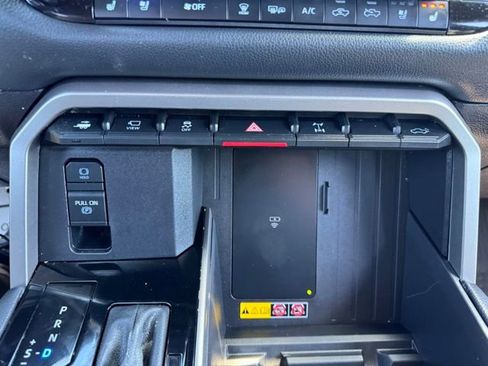 Used 2025 Toyota Tundra Limited w/ TRD Off-Road Package AWD/4WD image 28