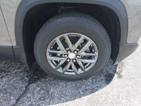 Used 2019 GMC Acadia SLT AWD/4WD image 9