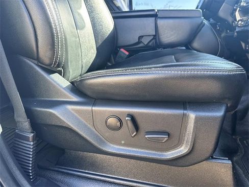 Used 2021 Ford F250 Lariat image 13