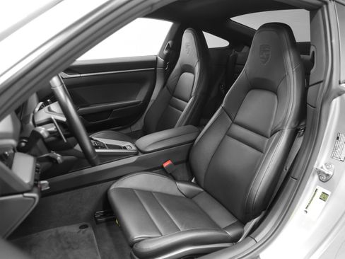 Certified 2020 Porsche 911 Carrera RWD image 48