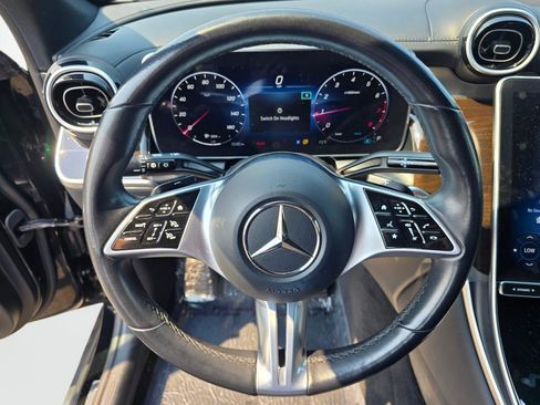 Used 2023 Mercedes-Benz GLC 300 4MATIC image 13