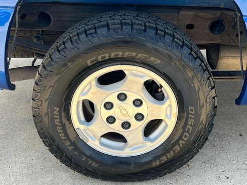 Used 2003 Chevrolet Silverado 1500 LS RWD image 15
