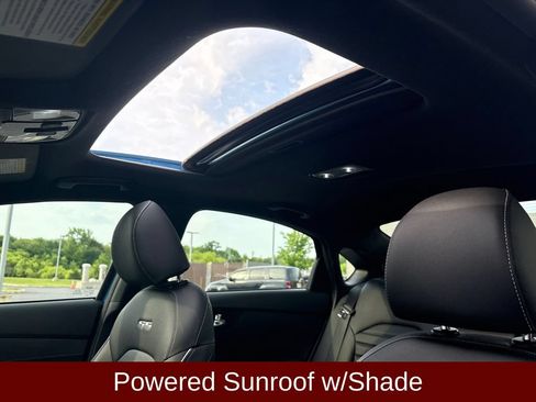Used 2023 Kia Forte GT-Line w/ GT-Line Premium Package FWD image 5