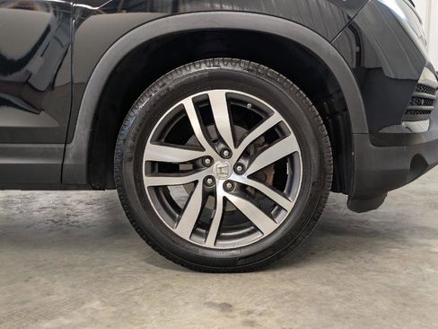 Used 2016 Honda Pilot Elite image 43