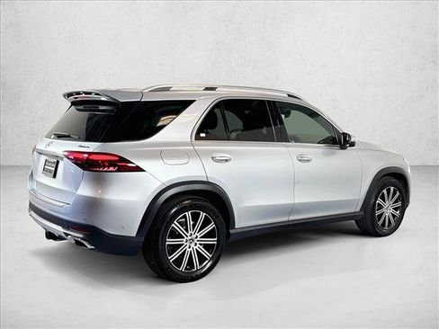 Used 2024 Mercedes-Benz GLE 350 4MATIC image 5