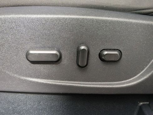 Used 2016 Ford Escape SE image 13