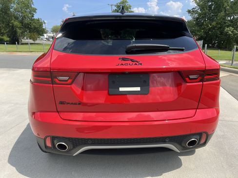 Certified 2022 Jaguar E-PACE SE image 6