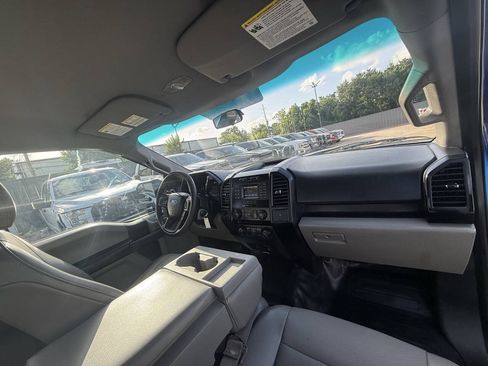 Used 2016 Ford F150 XL w/ Equipment Group 101A Mid RWD image 17