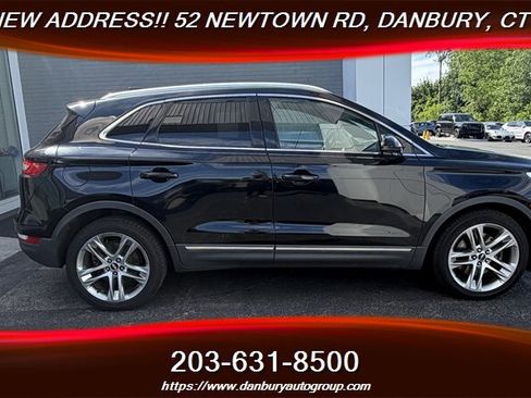 Used 2017 Lincoln MKC Reserve w/ Lincoln MKC Climate Package AWD/4WD image 6