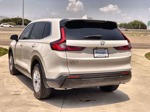 Used 2026 Honda CR-V LX image 5