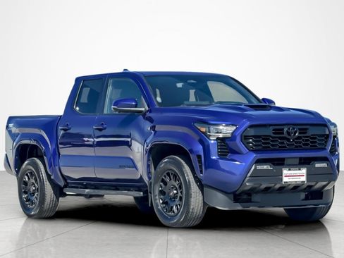 Certified 2024 Toyota Tacoma TRD Sport w/ TRD Sport Premium Package RWD image 7