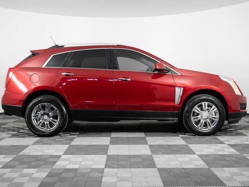 Used 2013 Cadillac SRX Luxury w/ Driver Awareness Package image 9