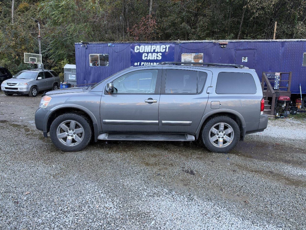 Used 2014 Nissan Armada Platinum w/ 2nd Row Captain Seat Package AWD/4WD image 2