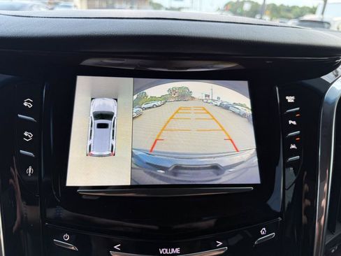 Used 2016 Cadillac Escalade Luxury AWD/4WD image 21