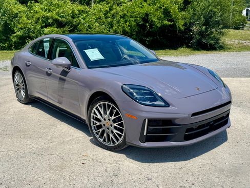 Used 2025 Porsche Panamera 4 AWD/4WD image 1
