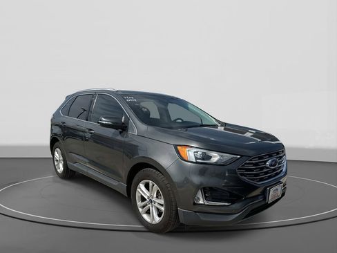 Certified 2019 Ford Edge SEL w/ Equipment Group 201A image 3