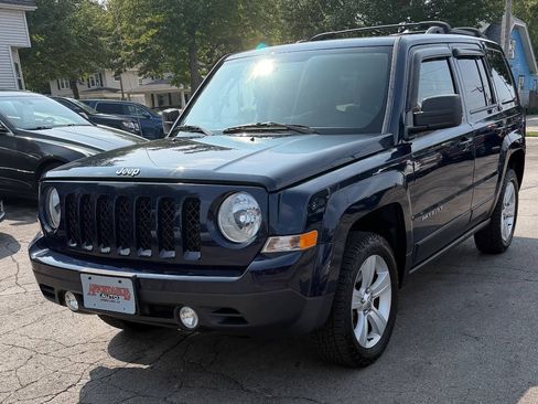 Used 2015 Jeep Patriot Latitude w/ Sun/Sound Group AWD/4WD image 3