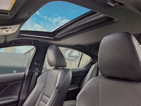 Certified 2023 Lexus IS 350 F Sport w/ Navigation Package RWD image 9