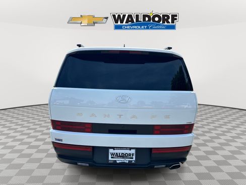 Used 2024 Hyundai Santa Fe SEL AWD/4WD image 5