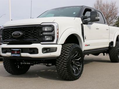 New 2026 Ford F250 Lariat w/ Black Appearance Package