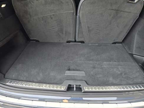 New 2026 Volvo XC90 B6 Plus w/ Protection Package Premier image 33