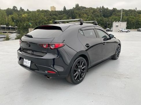 Used 2021 MAZDA MAZDA3 s FWD image 8