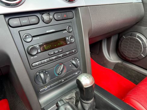 Used 2006 Ford Mustang GT Premium image 32