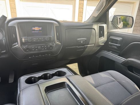 Used 2018 Chevrolet Silverado 1500 LT w/ All Star Edition image 15