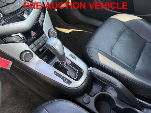 Used 2015 Chevrolet Cruze LS FWD image 21