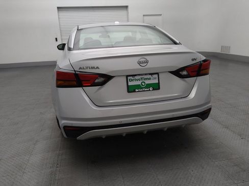 Used 2024 Nissan Altima 2.5 SV image 6