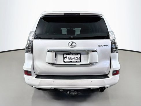 Used 2016 Lexus GX 460 Luxury w/ Preferred Accessory Package AWD/4WD image 7