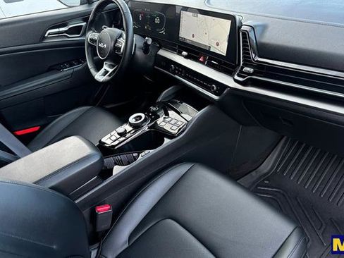 Used 2025 Kia Sportage EX w/ EX Premium Package image 19