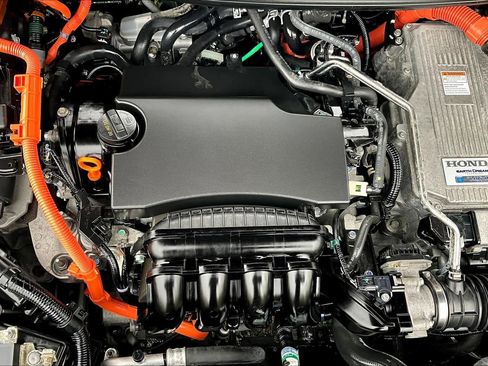 Used 2021 Honda Clarity Touring image 32