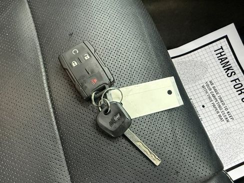 Used 2018 Chevrolet Silverado 1500 LT w/ All Star Edition image 39