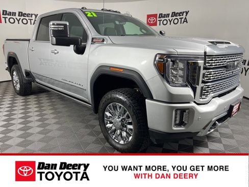Used 2021 GMC Sierra 3500 Denali w/ Denali Ultimate Package image 1