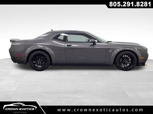 Used 2023 Dodge Challenger SRT Hellcat RWD image 8