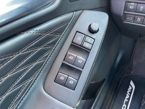 Used 2021 Toyota Avalon Limited AWD/4WD image 26