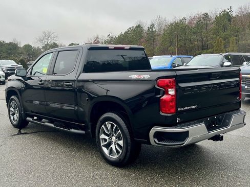 Certified 2025 Chevrolet Silverado 1500 LT image 3