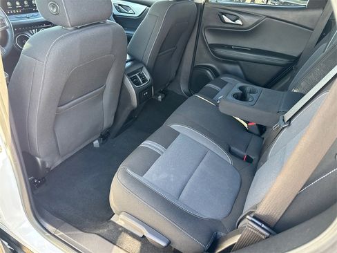 Used 2023 Chevrolet Blazer LT image 18