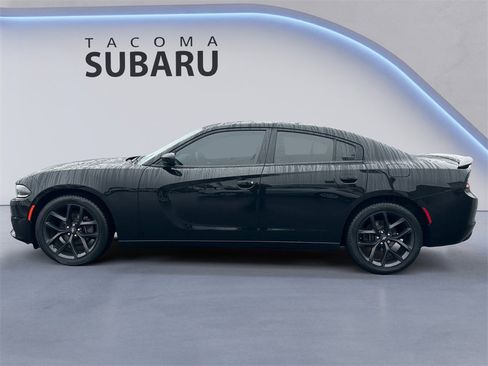 Used 2021 Dodge Charger SXT w/ Blacktop Package image 2