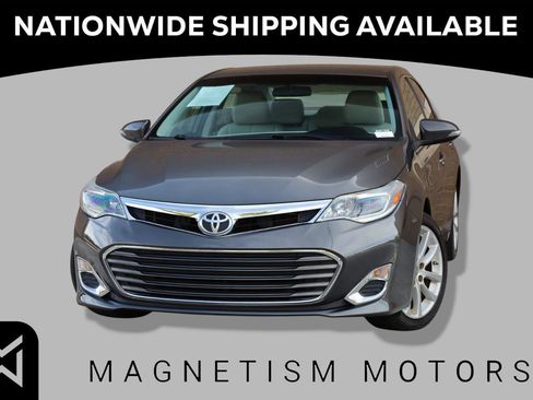 Used 2013 Toyota Avalon XLE FWD image 1
