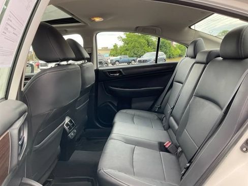 Used 2017 Subaru Legacy 3.6R Limited AWD/4WD image 9