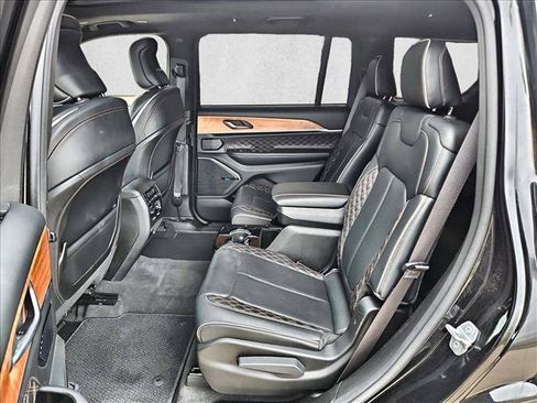 Used 2021 Jeep Grand Cherokee L Summit AWD/4WD image 21