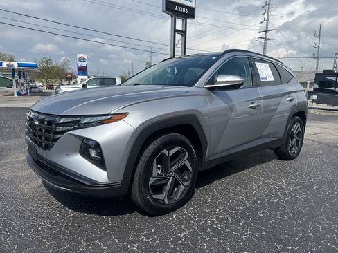 Used 2022 Hyundai Tucson Limited AWD/4WD image 3