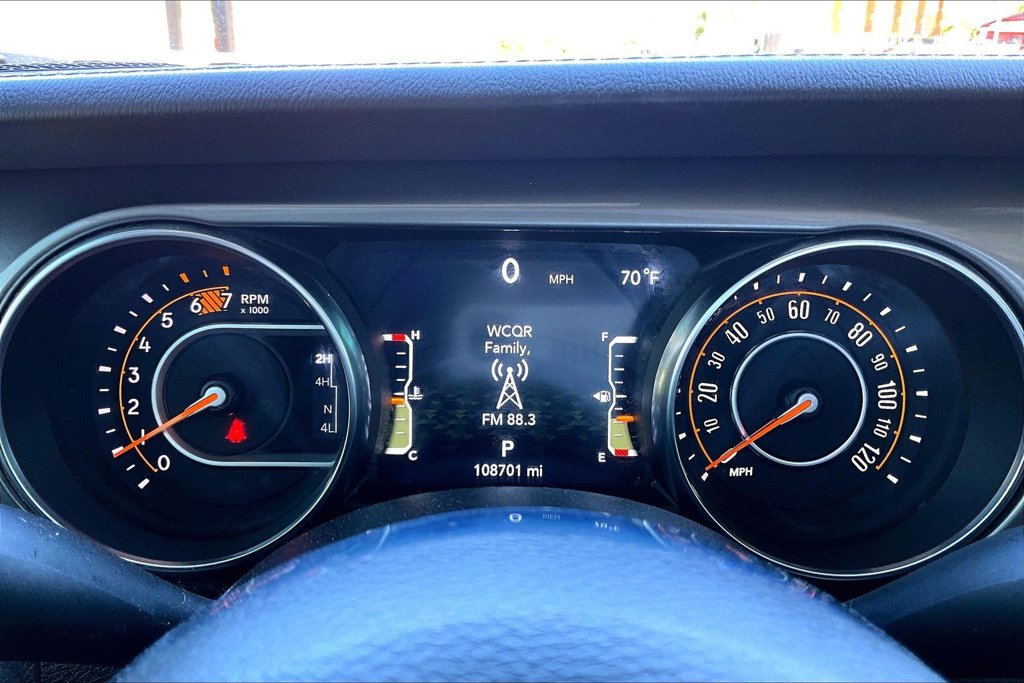 Used 2021 Jeep Wrangler Unlimited Sahara w/ Uconnect 4C Nav & Sound Group AWD/4WD image 20