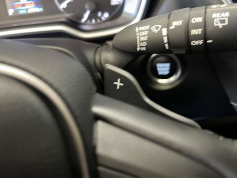 Used 2025 Toyota Corolla SE FWD image 34