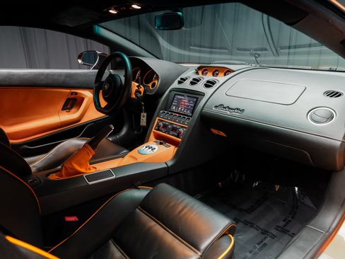 Used 2006 Lamborghini Gallardo AWD/4WD image 5