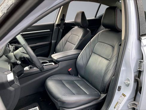 Certified 2024 Nissan Altima 2.5 SR w/ SR Premium Package FWD image 26